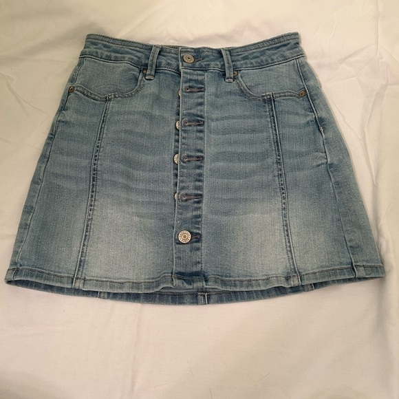 American Eagle Small Denim Skirt - Picture 1 of 5